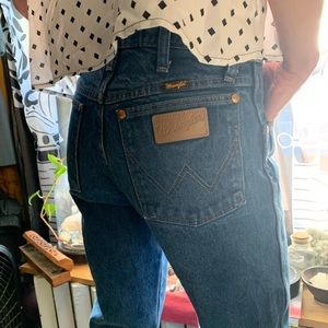 Vtg Wrangler wide leg fringe jeans 29x30